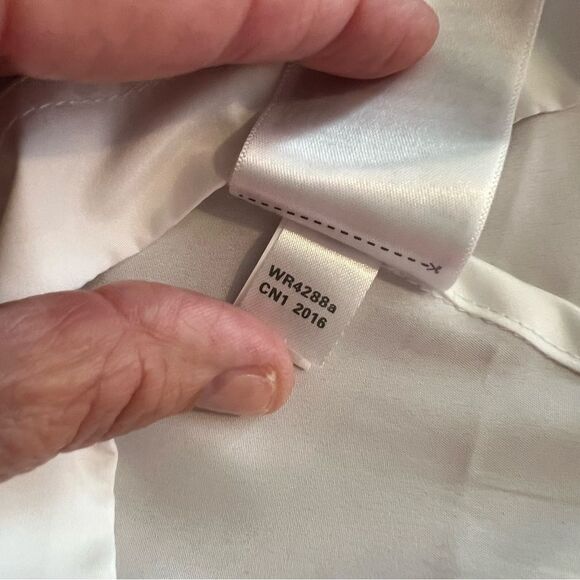 2XU Women’s L Lightweight Cycling Vest - Picture 10 of 12